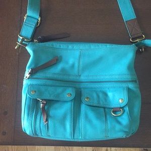 Gorgeous turquoise Fossil crossbody bag!